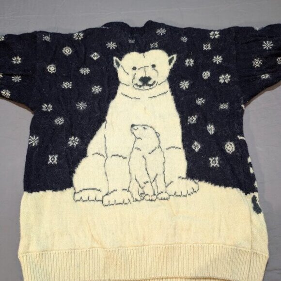 Simply Splendid Blue and White Polar Bear Crewneck Sweater Size S/M - Picture 7 of 7